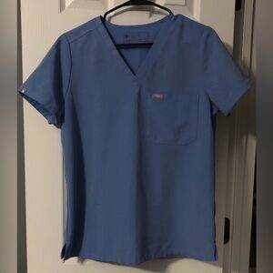 Figs Ceil Blue Catarina Scub Top